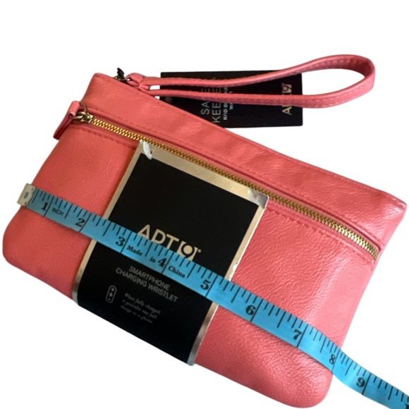 Apt. 9 Coral Wristlet with Charging Feature - Picture 7 of 9